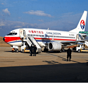 吐鲁番空运航空快运业稳步发展的原因是什么？